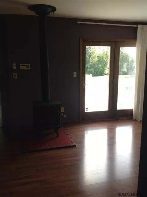 100 Harris Rd, Waterford, NY 12188 photo 12