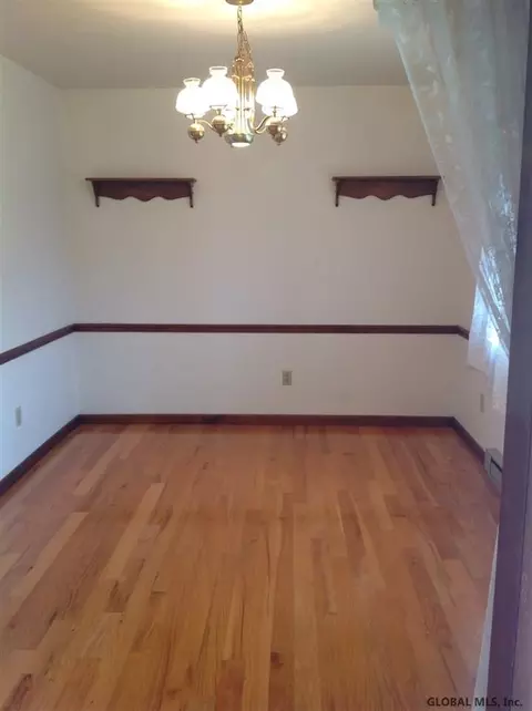 100 Harris Rd, Waterford, NY 12188 photo 18