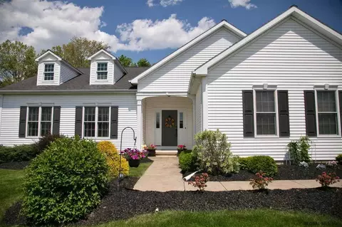 39 Bridle Path, Selkirk, NY 12158 photo 5