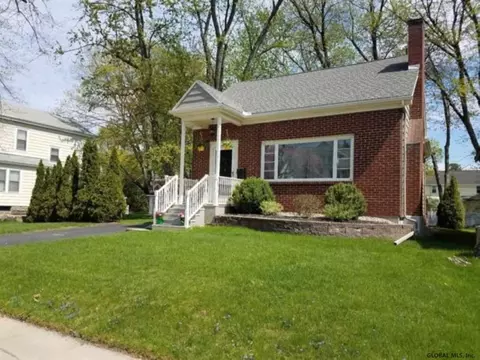 732 Decamp Ave, Schenectady, NY 12309 photo 1