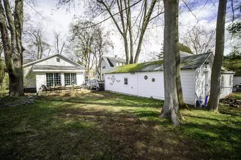 444 Delaware Ave, Delmar, NY 12054 photo 15