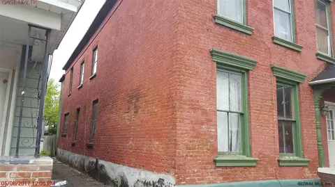 317 Front St, Schenectady, NY 12305 photo 3