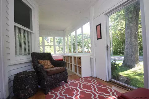 113 Elsmere Ave, Delmar, NY 12054 photo 3