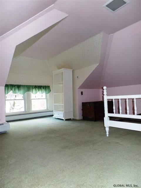 727 Hampton Ave, Schenectady, NY 12309 photo 19