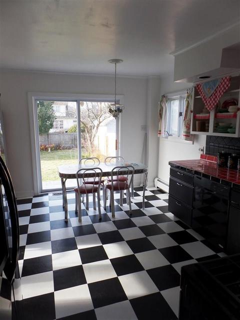 727 Hampton Ave, Schenectady, NY 12309 photo 10