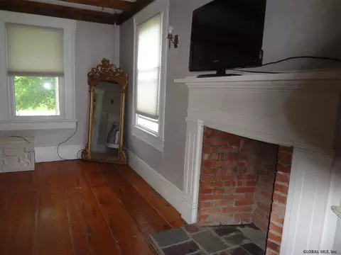 239 Riverview Rd, Rexford, NY 12148 photo 9
