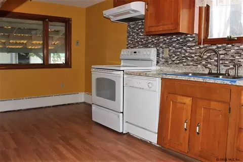 929 Harrison Ave, Schenectady, NY 12306 photo 10
