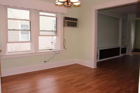 929 Harrison Ave, Schenectady, NY 12306 photo 9