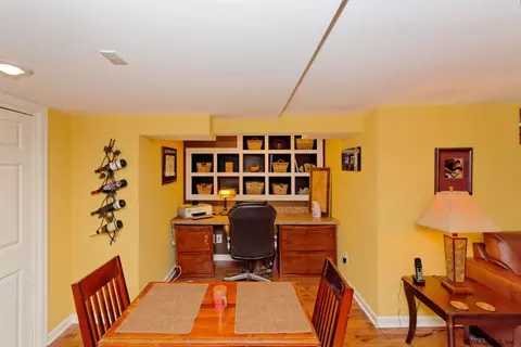 58 Eastholm Rd, Schenectady, NY 12304 photo 14
