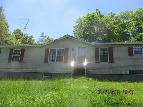 19 Pine Hill Rd, Hebron, NY 12865 photo 2