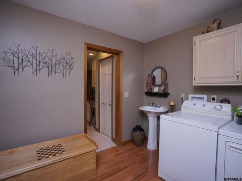 113 Saddlebrook La, Schenectady, NY 12302 photo 24