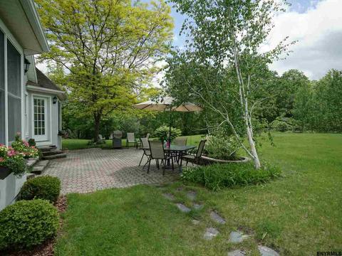 113 Saddlebrook La, Schenectady, NY 12302 photo 23