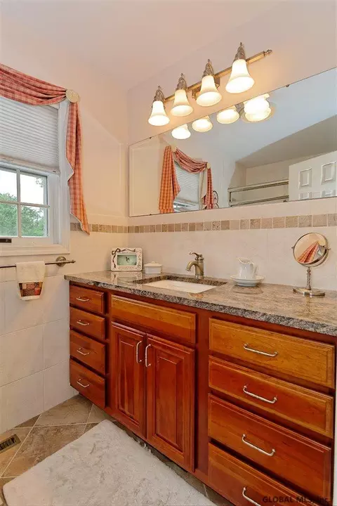 3971 Consaul Rd, Schenectady, NY 12304 photo 18