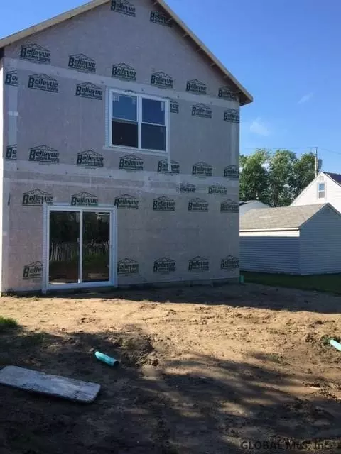 40 Fullerton Ave, Schenectady, NY 12304 photo 3