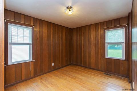 1029 Eugene Dr, Schenectady, NY 12303 photo 7