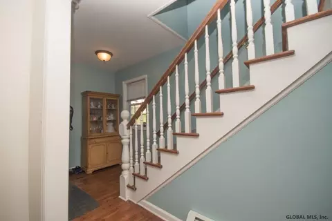 224 River Rd, Glenmont, NY 12077 photo 7