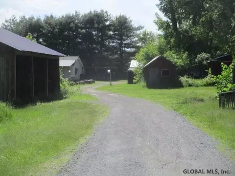 31 Thomas Rd, Comstock, NY 12821 photo 6