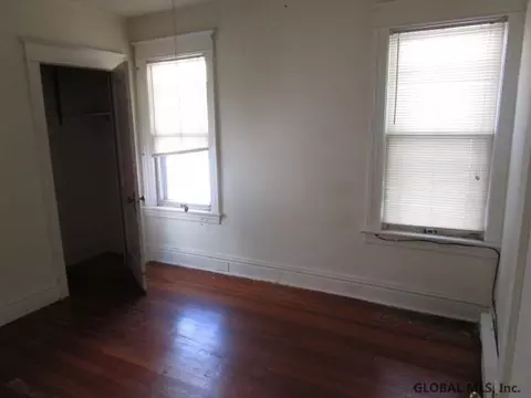 1000 Eastern Ave, Schenectady, NY 12308 photo 9