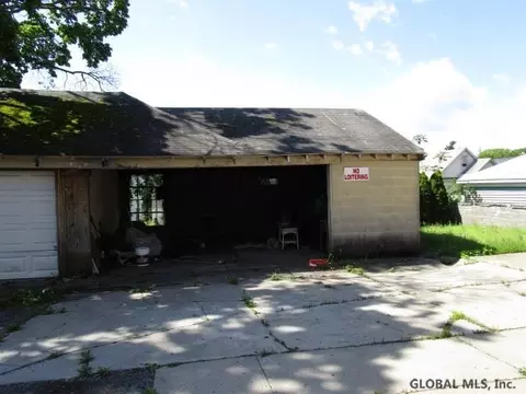 1000 Eastern Ave, Schenectady, NY 12308 photo 18