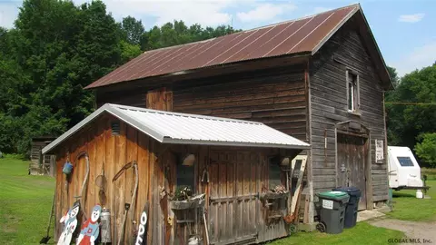121 Commons Rd, Fonda, NY 12068 photo 9