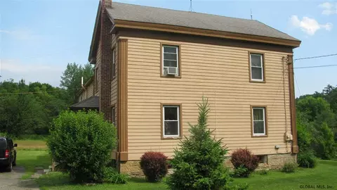 121 Commons Rd, Fonda, NY 12068 photo 5