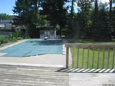 21 Long Ave, Schenectady, NY 12304 photo 11