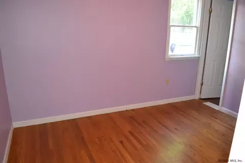 3045 E Lydius St, Schenectady, NY 12303 photo 8