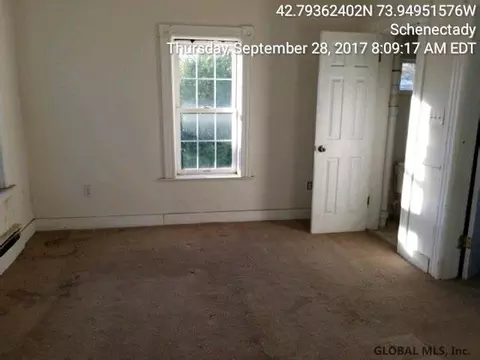 1328 Hodgson St, Schenectady, NY 12303 photo 9