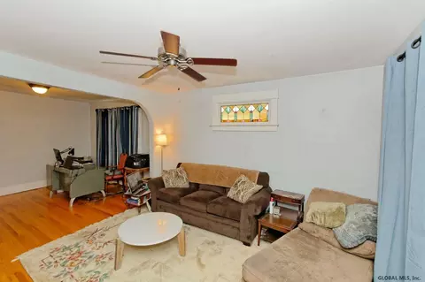 1916 Broad St, Schenectady, NY 12306 photo 7