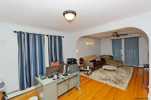 1916 Broad St, Schenectady, NY 12306 photo 6