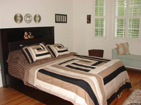 15 Milltowne Dr, Waterford, NY 12188 photo 15