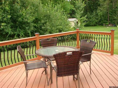 15 Milltowne Dr, Waterford, NY 12188 photo 6
