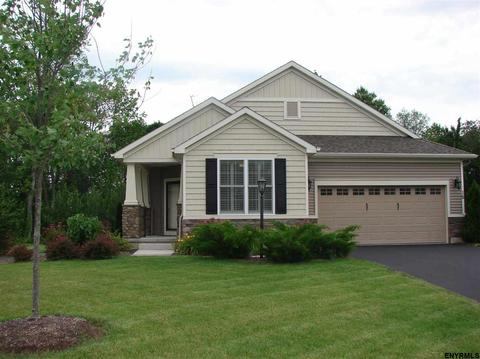15 Milltowne Dr, Waterford, NY 12188 photo 2