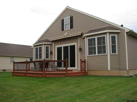 15 Milltowne Dr, Waterford, NY 12188 photo 4