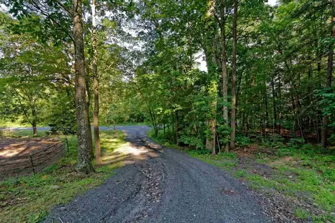 238 New Rd, Nassau, NY 12123 photo 2