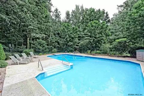 21 Mann Blvd, Clifton Park, NY 12065 photo 25