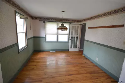 29 Crannell Ave, Delmar, NY 12054 photo 8