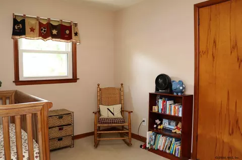 22 Hunter Rd, Delmar, NY 12054 photo 5