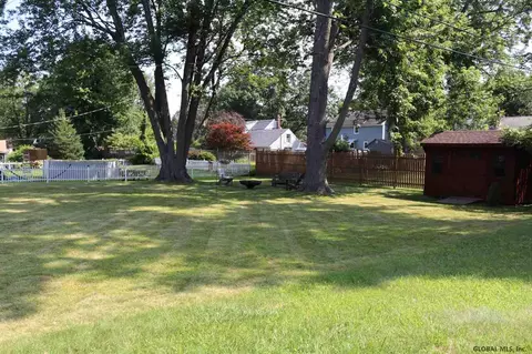 22 Hunter Rd, Delmar, NY 12054 photo 9