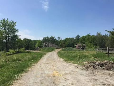 2601 Phillips Rd, Castleton, NY 12033 photo 3
