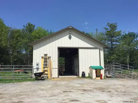 2601 Phillips Rd, Castleton, NY 12033 photo 1