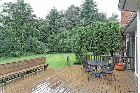 12 Devon Ct, Voorheesville, NY 12186 photo 22