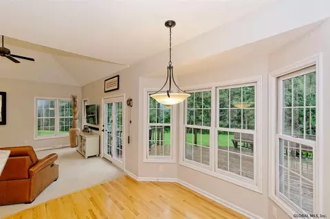 12 Devon Ct, Voorheesville, NY 12186 photo 12