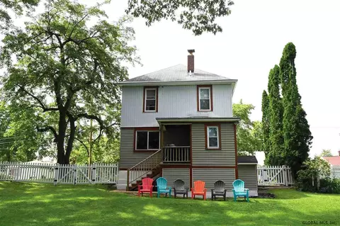 24 Steers Ave, Schenectady, NY 12304 photo 4