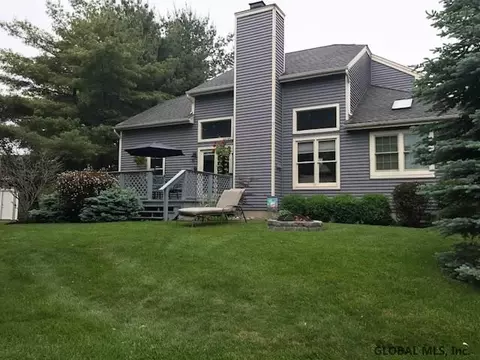 235 Walnut Ln, Slingerlands, NY 12159 photo 15
