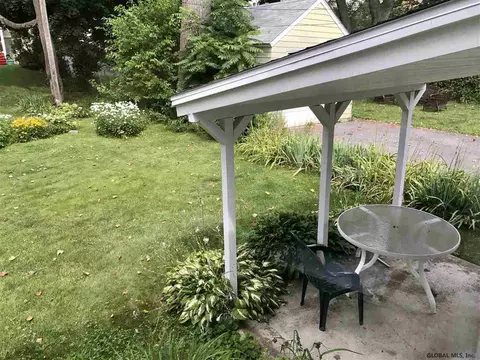1271 Keyes Ave, Schenectady, NY 12309 photo 20