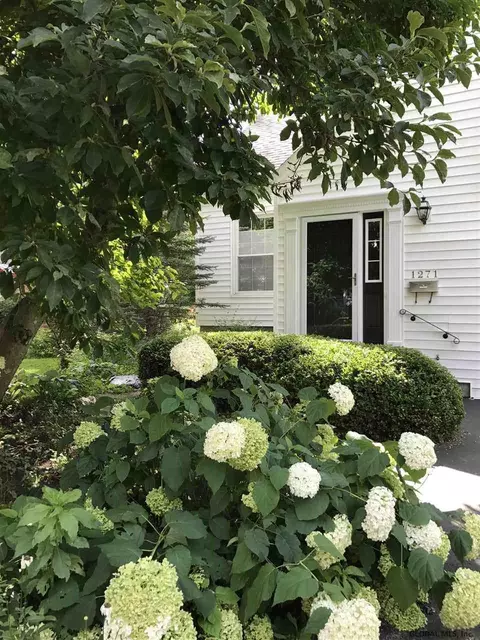 1271 Keyes Ave, Schenectady, NY 12309 photo 10