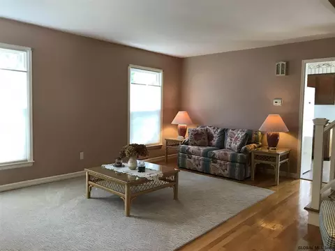 1271 Keyes Ave, Schenectady, NY 12309 photo 8