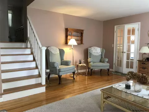 1271 Keyes Ave, Schenectady, NY 12309 photo 3