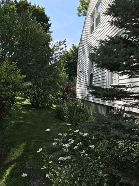 1271 Keyes Ave, Schenectady, NY 12309 photo 17
